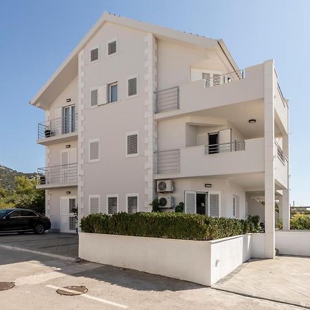 Hvar De Luxe Apartments 1 赫瓦尔 外观 照片